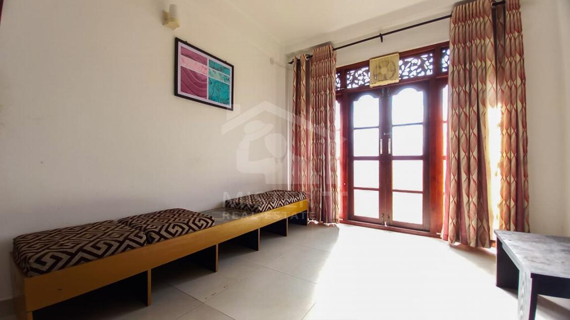 Private Apartment for Rent in Colombo 03- image 5