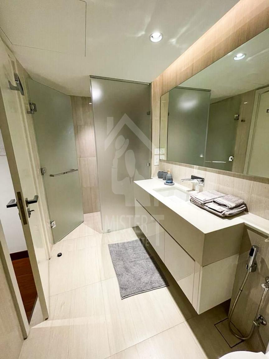 Apartment for Rent at Colombo City Centre- image 5