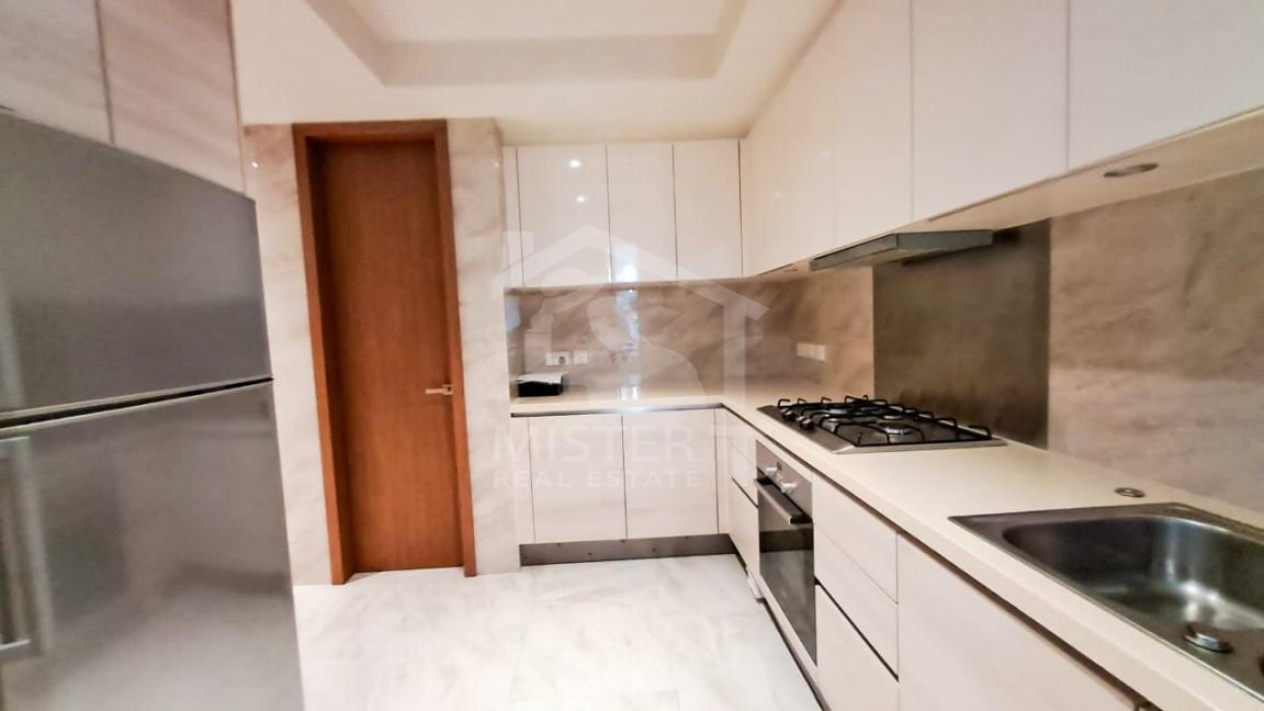 Apartment for Rent at The Residences, Colombo 02- image 5