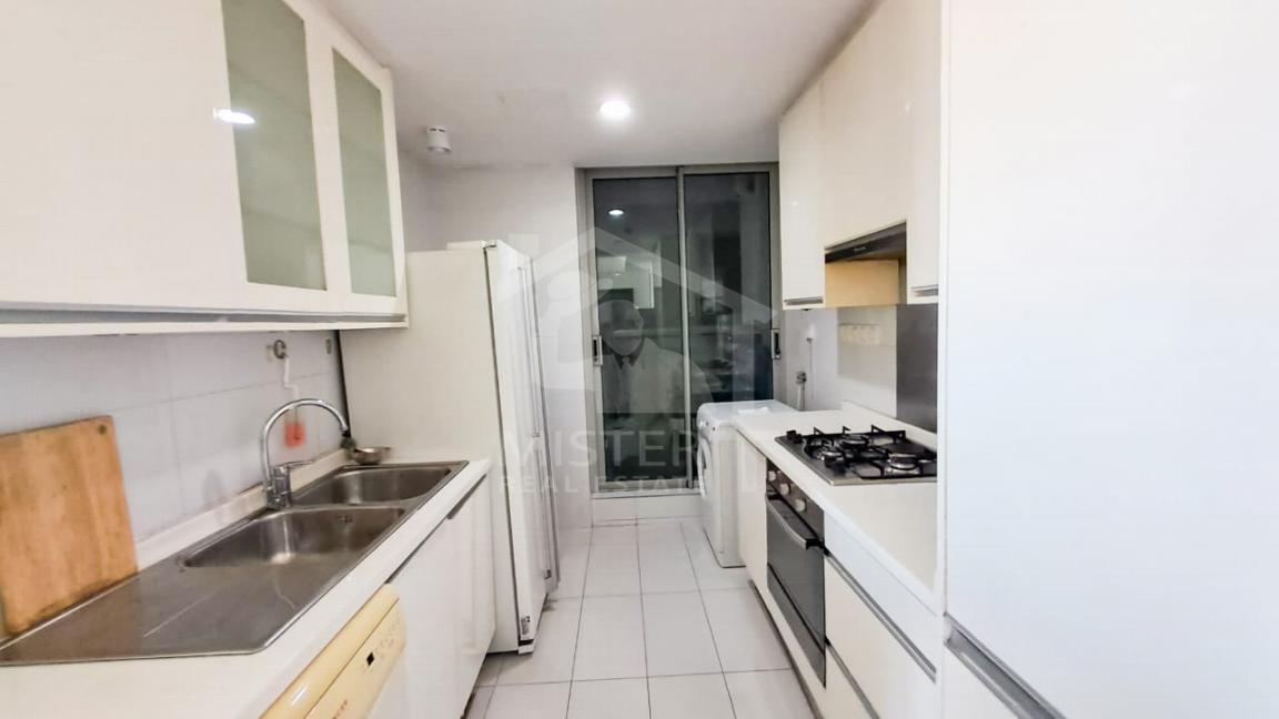 Apartment for Rent at The Emperor, Colombo 03- image 5