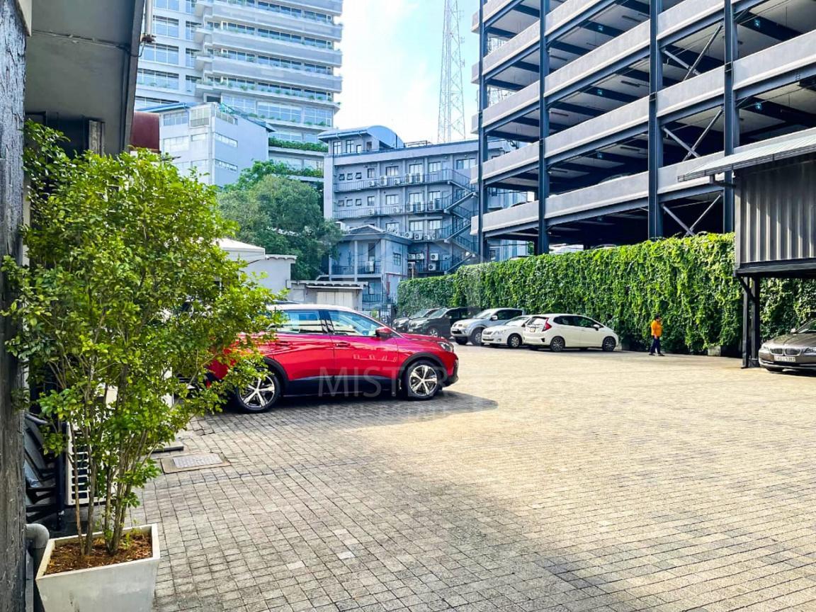 Commercial Property for Rent in Colombo 02- image 5