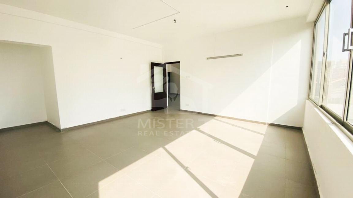 Commercial Building for Rent in Colombo 04- image 5