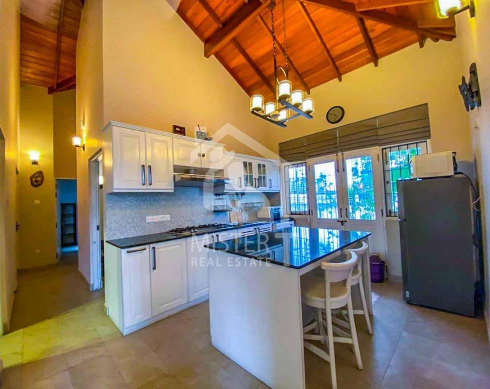 Private Apartment for Rent in Colombo 05- image 5