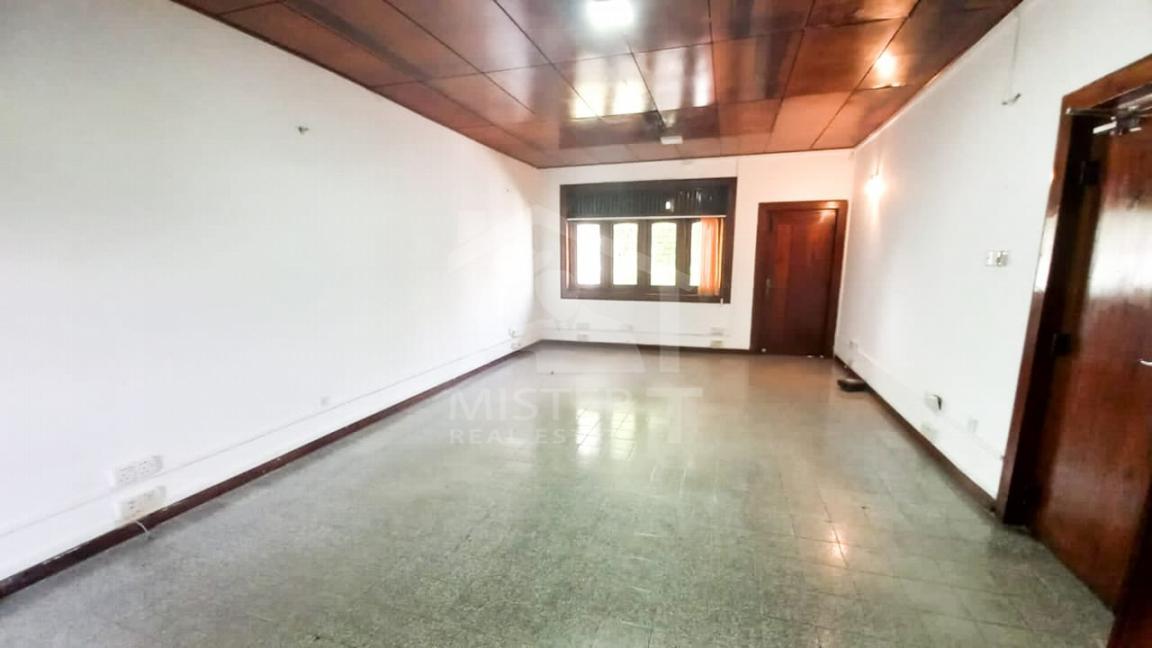 Commercial Property for Rent in Colombo 7- image 6