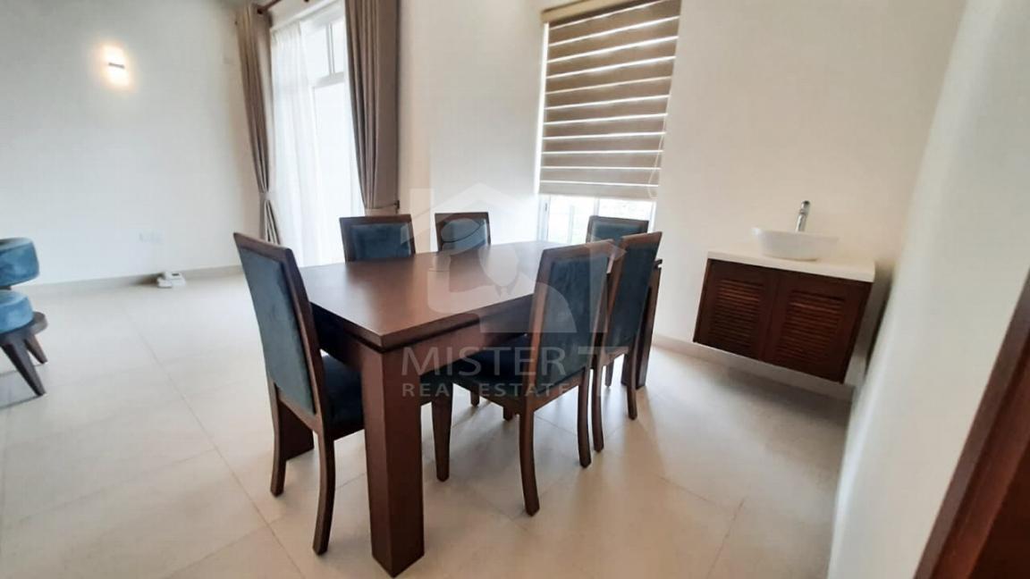 Apartment for Rent at Superior Homes- image 6