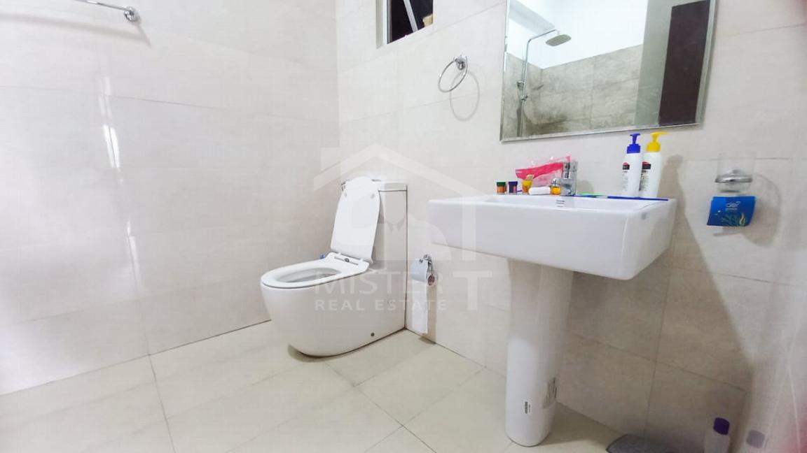 Apartment for Rent at Global Kingdom Residencies- image 6