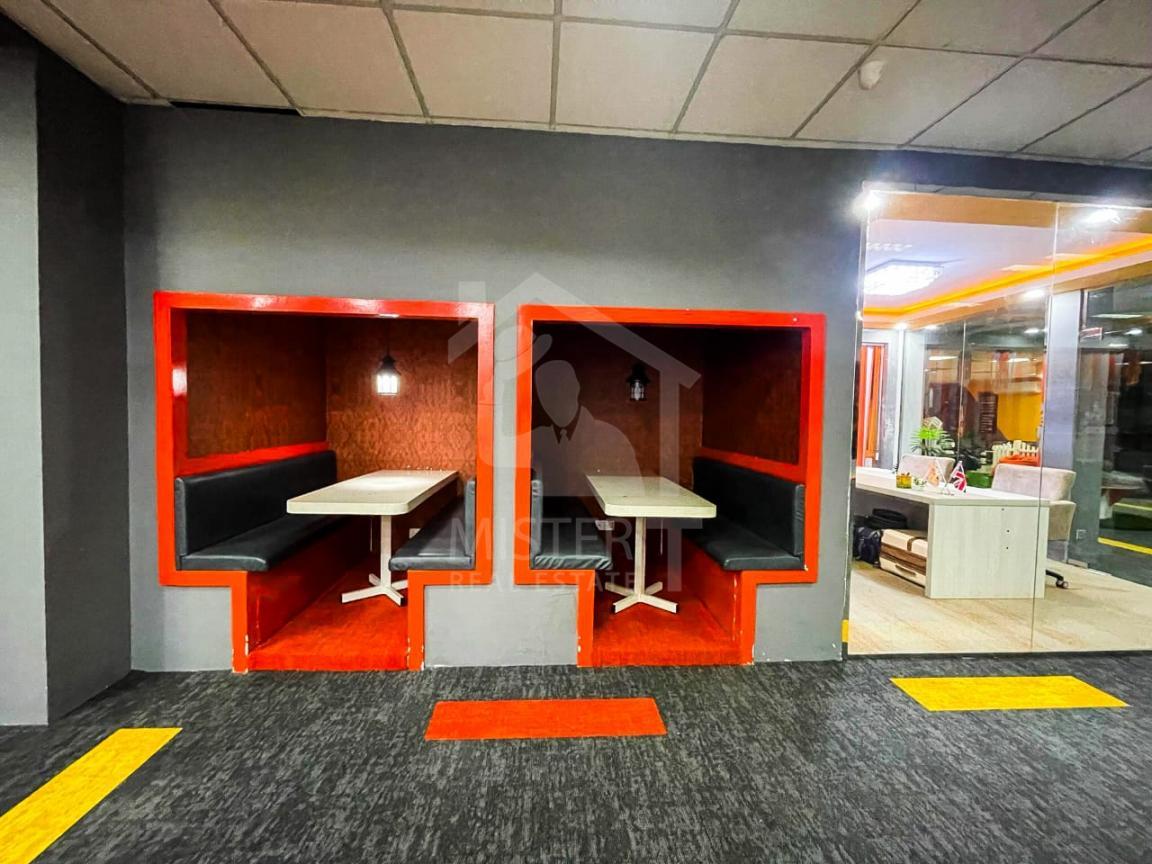 Commercial Property for Rent in Colombo 02- image 6