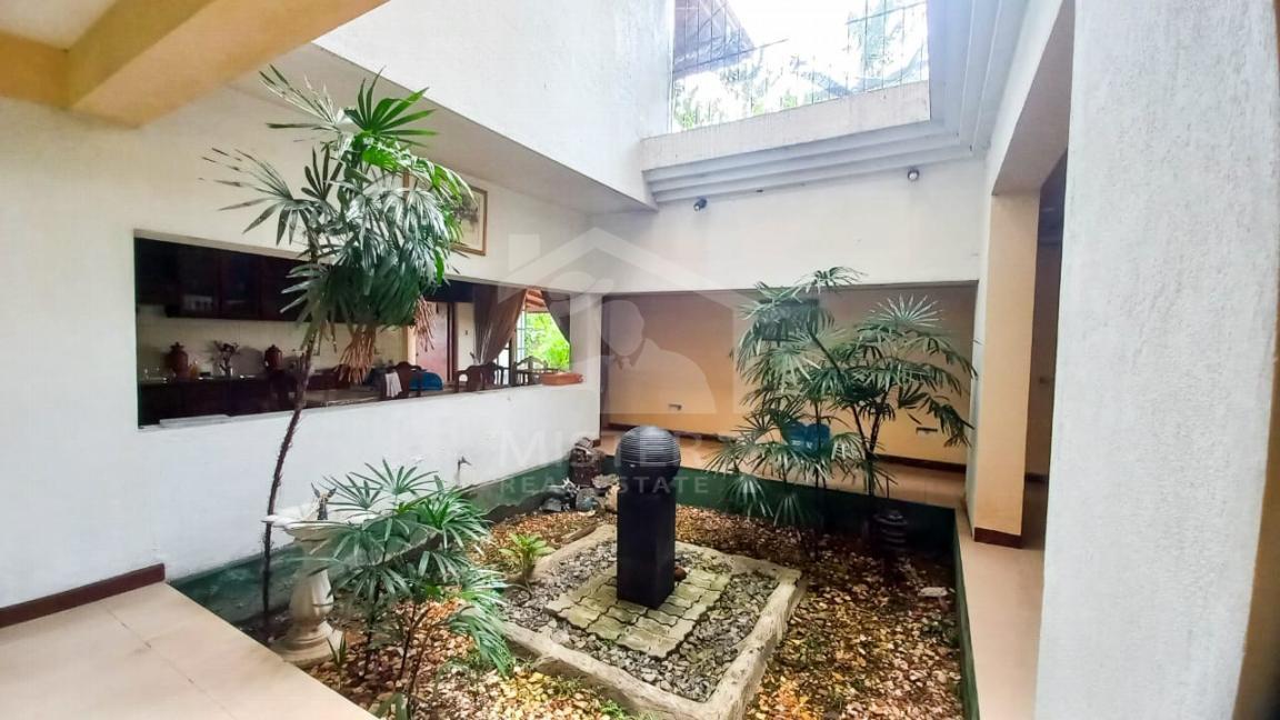 Commercial Property for Rent in Nugegoda- image 6