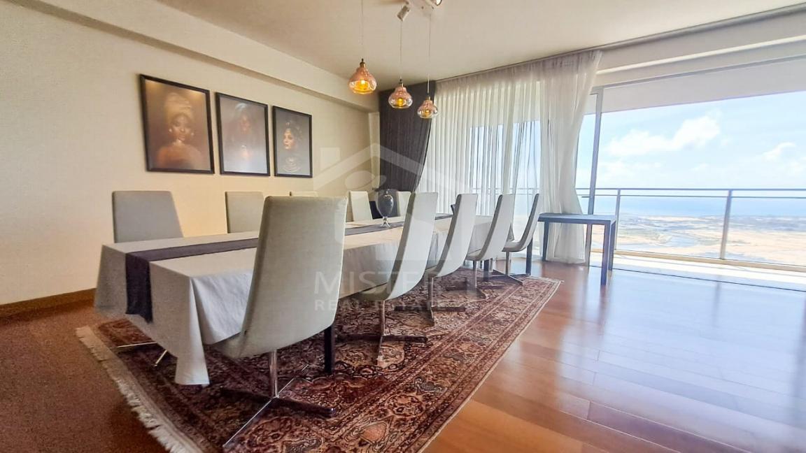 Apartment for Rent at The Residences, Colombo 02- image 6