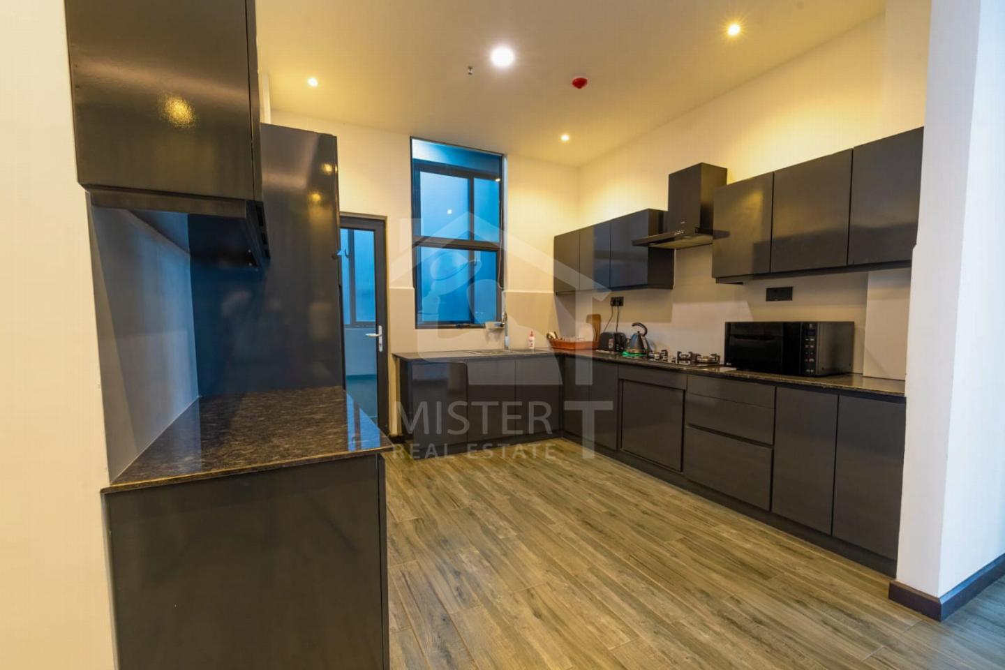 Apartment for Rent at Peak Residencies- image 6