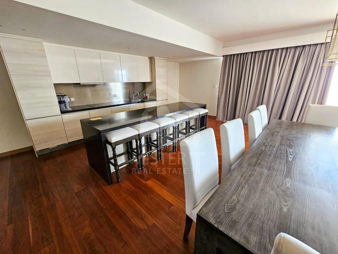 Apartment for Rent at The Residences, Colombo 02- image 6