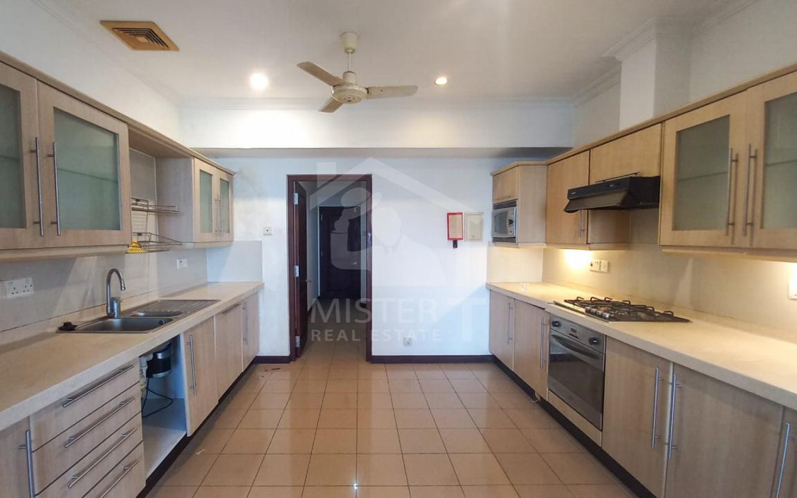 Apartment for Rent at Hyde Park Residencies- image 6