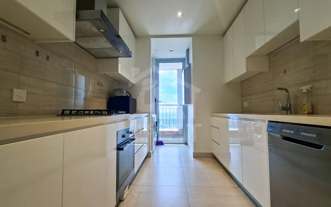 Apartment for Rent at Colombo City Centre- image 6