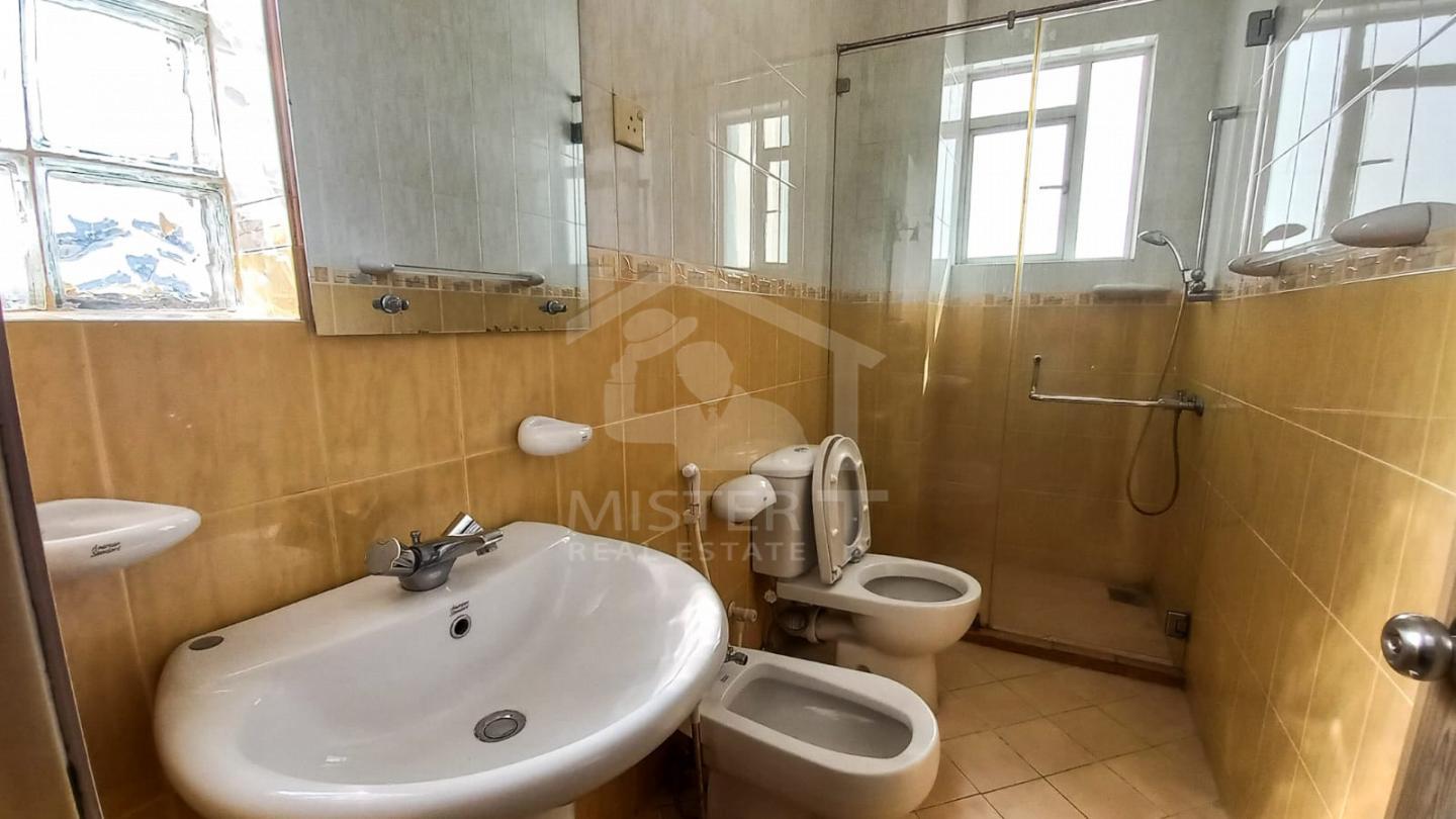 Private Apartment for Rent in Colombo 07- image 7