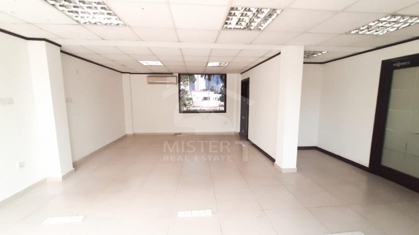 Commercial Property for Rent in Colombo 07- image 8