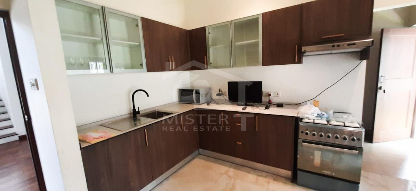 Luxury House for Rent in Nawala- image 8