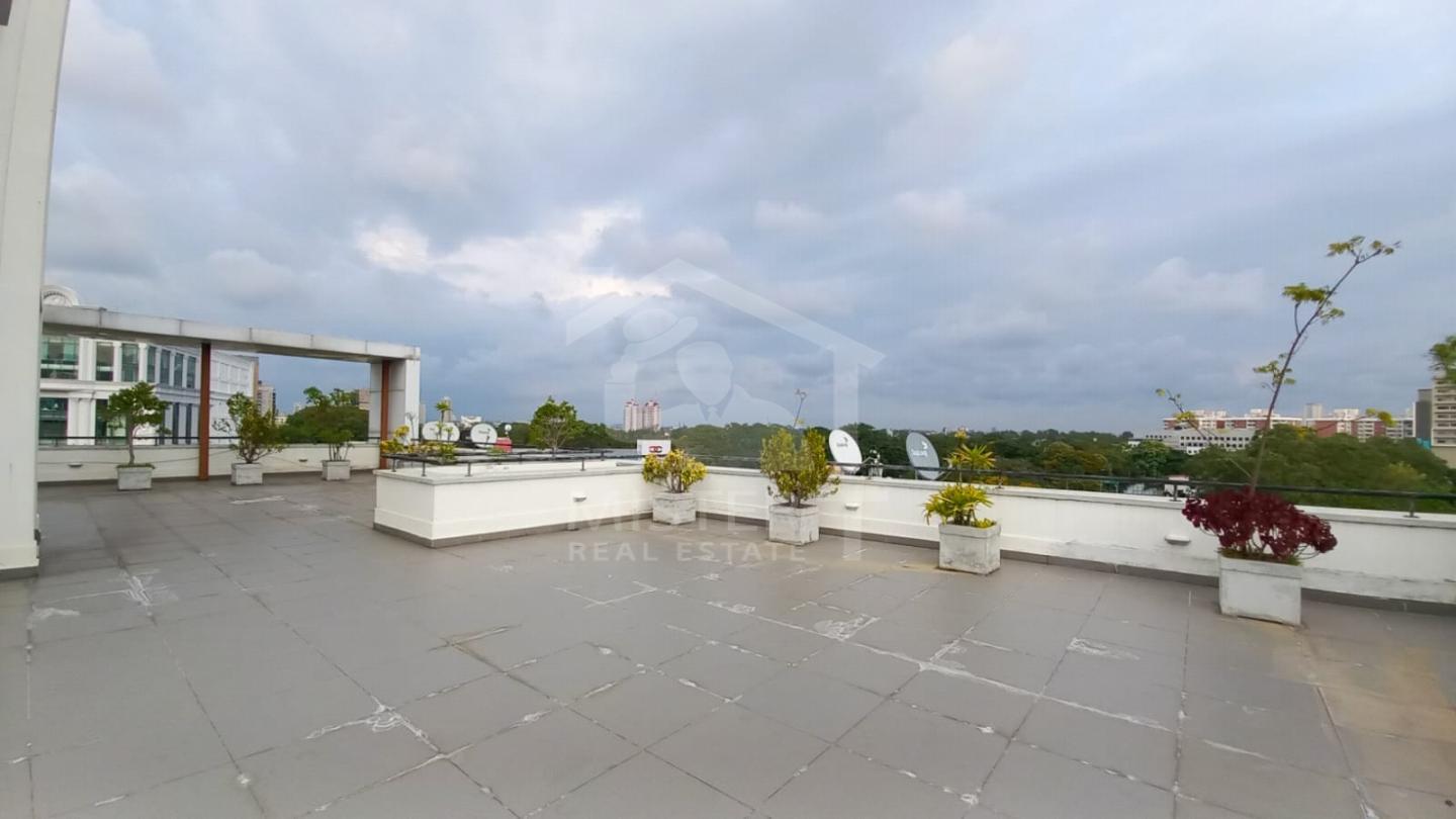 Apartment for Rent at The Grandsburg- image 8