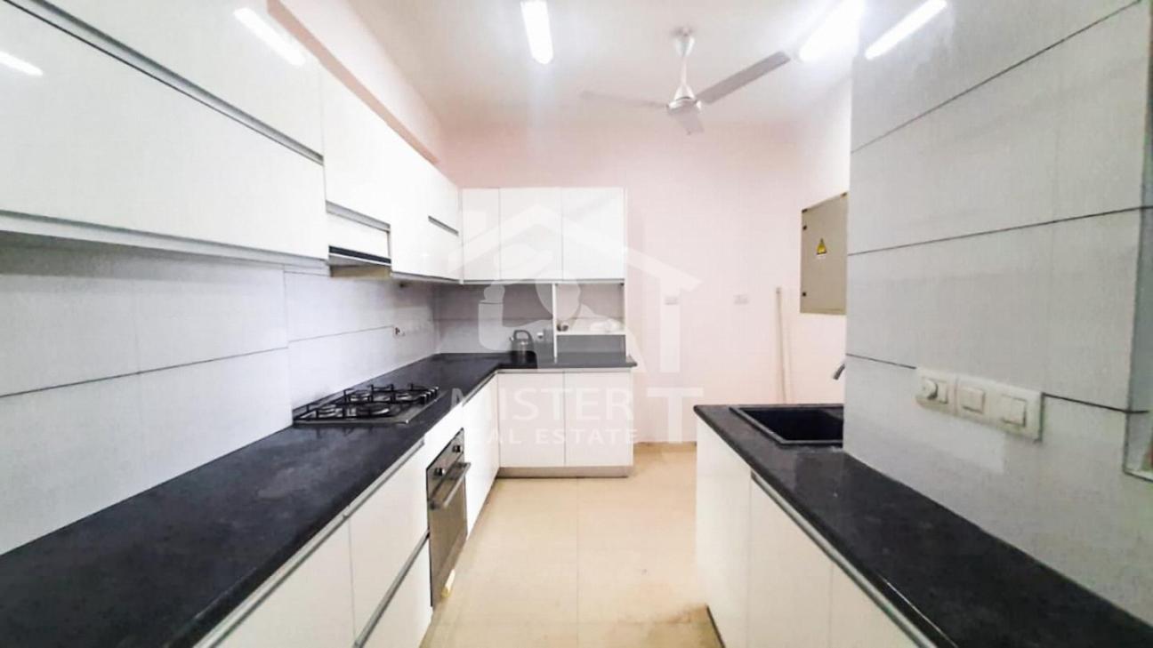 Penthouse for Rent at Iconic Residencies- image 8