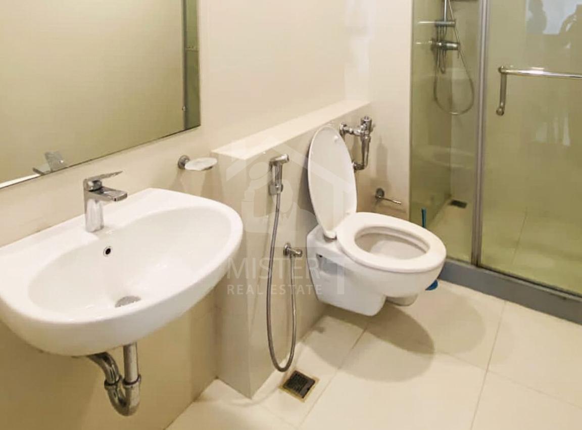 Apartment for Rent at Fairway Urban Homes - image 8