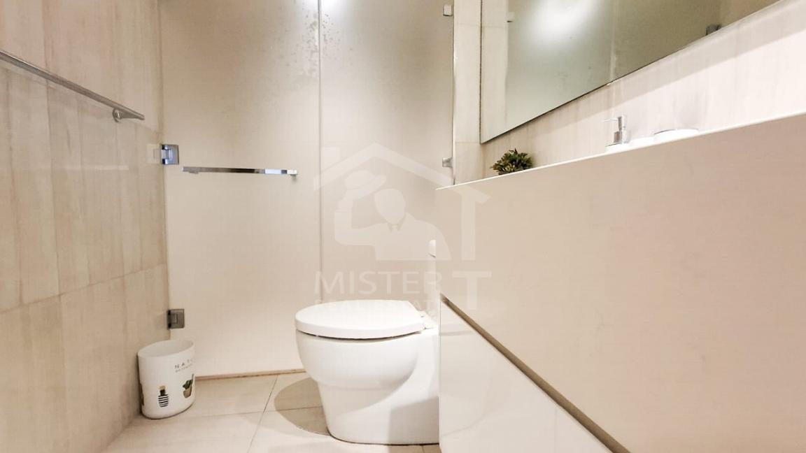 Apartment for Rent at Colombo City Centre- image 8