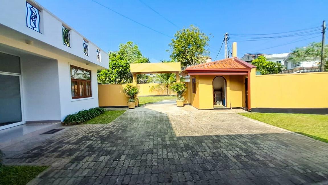 House for Rent in Battaramulla- image 9