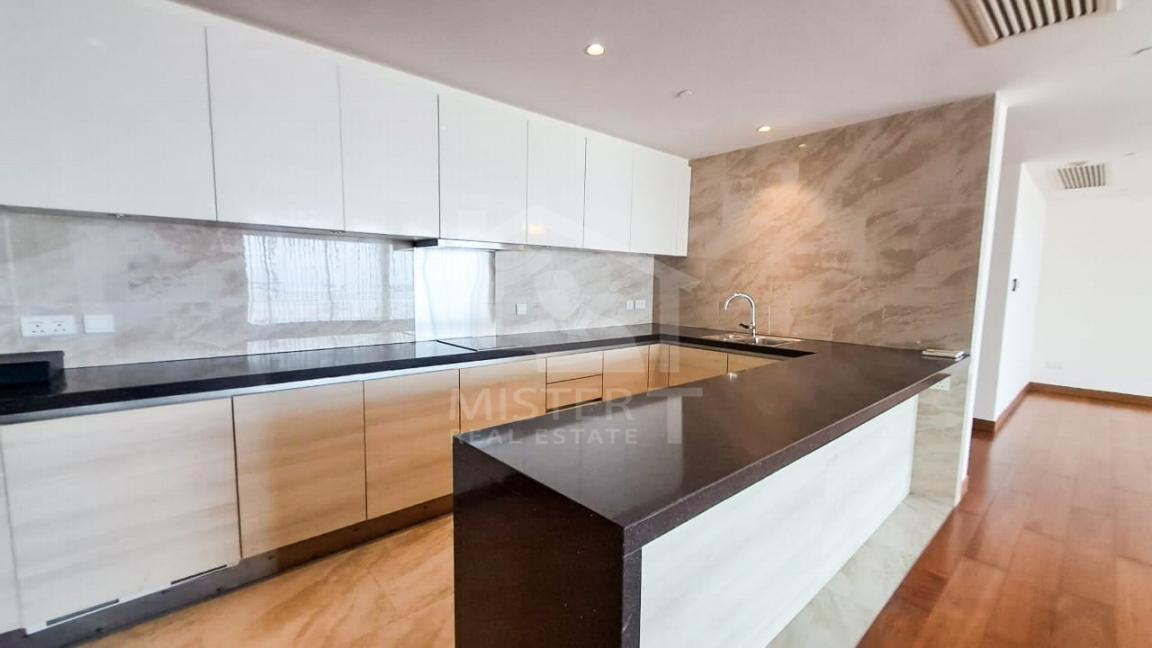 Apartment for Rent at The Residences, Colombo 02- image 9