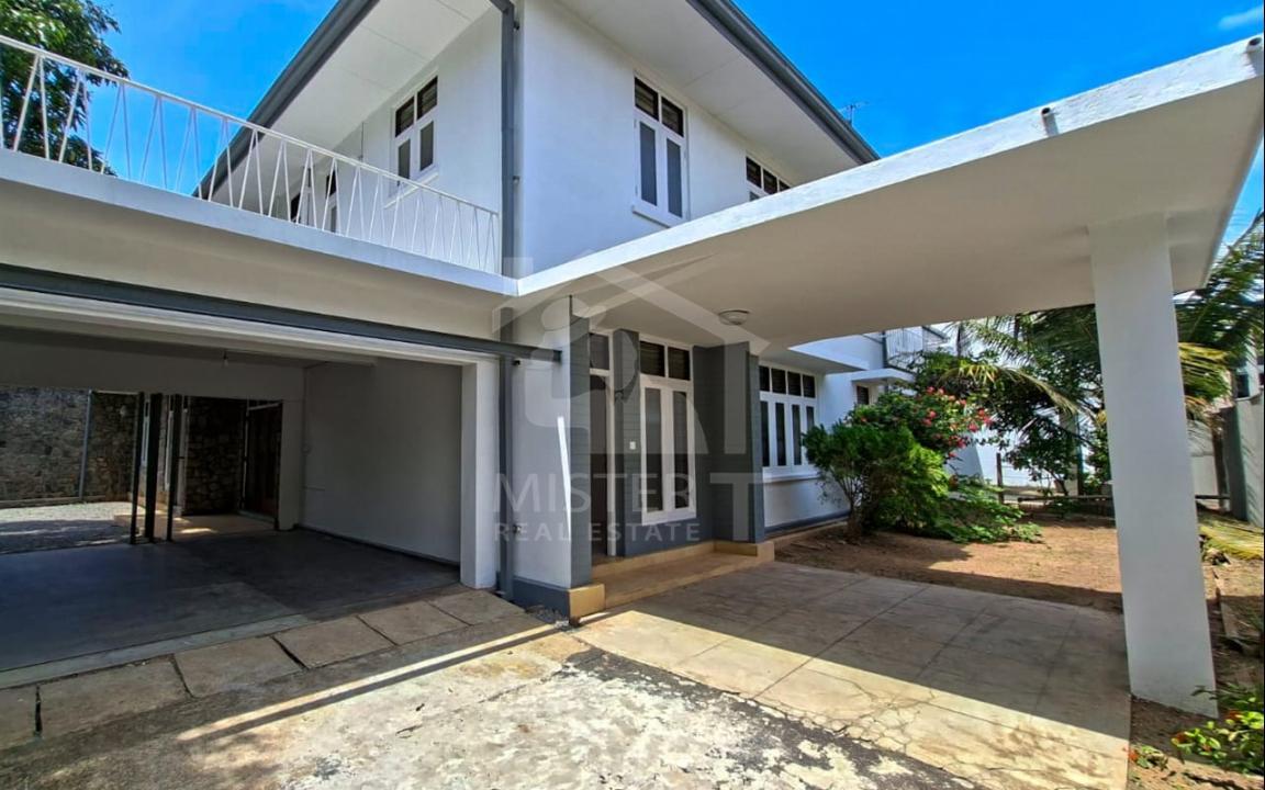 Commercial Property for Rent in Colombo 07- image 9