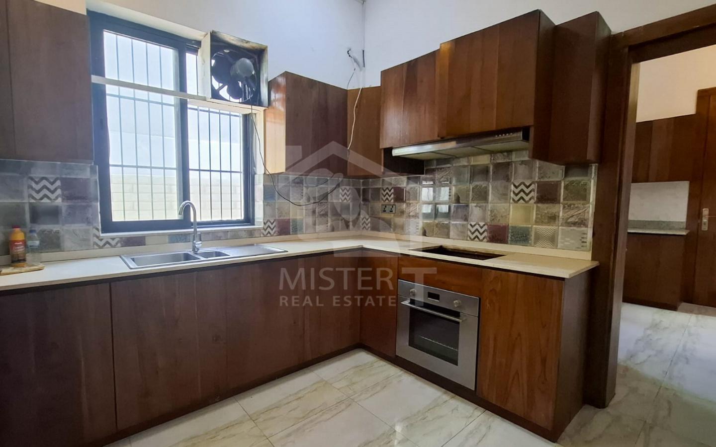 House for Rent in Dehiwala- image 9