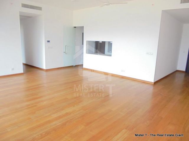 Apartment for Rent in Colombo 07- image 1