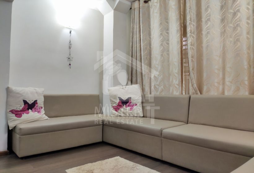 Apartment for Rent at Manningtown Apartments - image 1