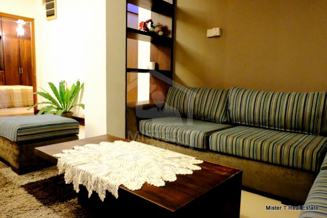 Apartment for Rent in Colombo 05- image 1