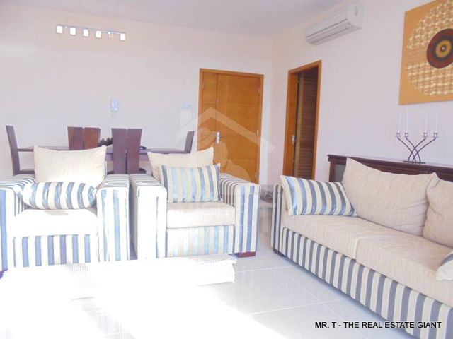 Apartment for Rent in Colombo 05- image 1