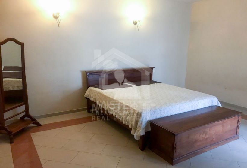 House for Rent in Colombo 5- image 2