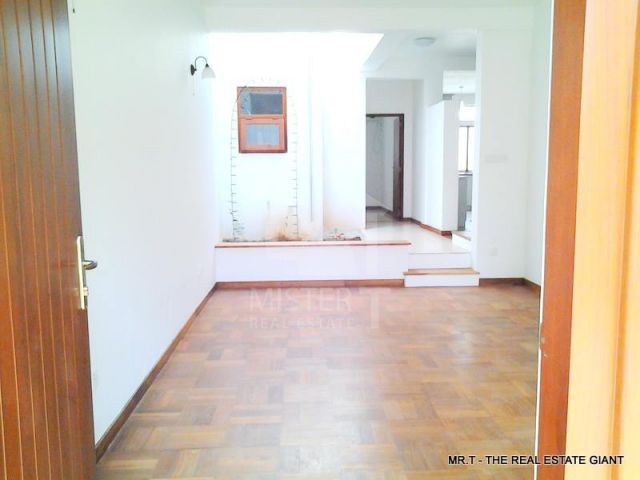 House for Rent in Colombo 03- image 2