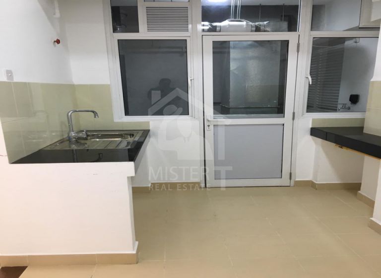  Apartment for Rent in Colombo 02- image 2