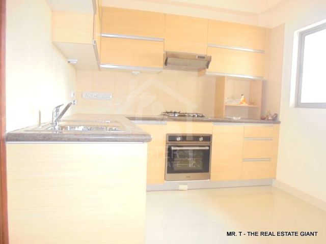 Apartment for Rent at 110 Iconic Residencies- image 3