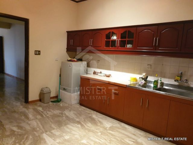 Apartment for Rent in Colombo 07- image 4