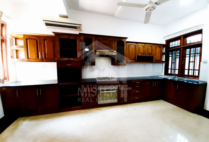 House for Rent in Colombo 05- image 7