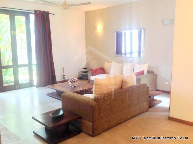 House for Rent in Battaramulla- image 9