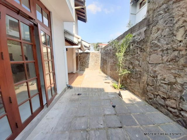 House for Rent in Colombo - image 9