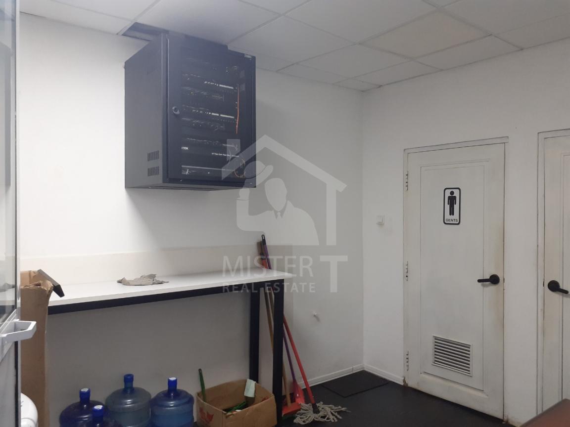 Commercial Property for Rent in Colombo 05- image 2