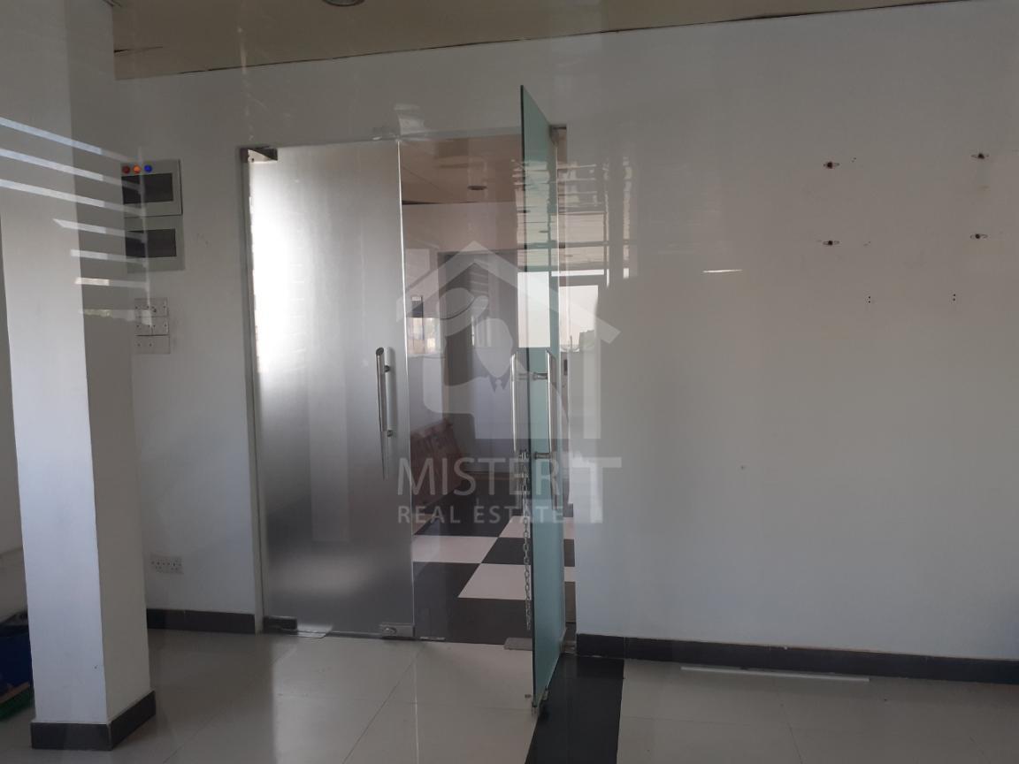 Commercial Property for Rent in Colombo 04- image 2