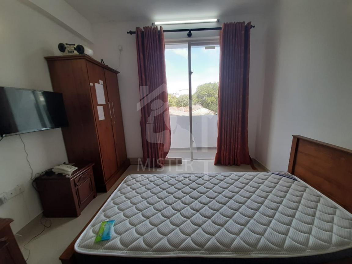 Apartment for Rent in Colombo 06- image 3