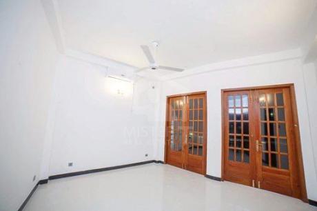 House for Rent in Nugegoda- image 4
