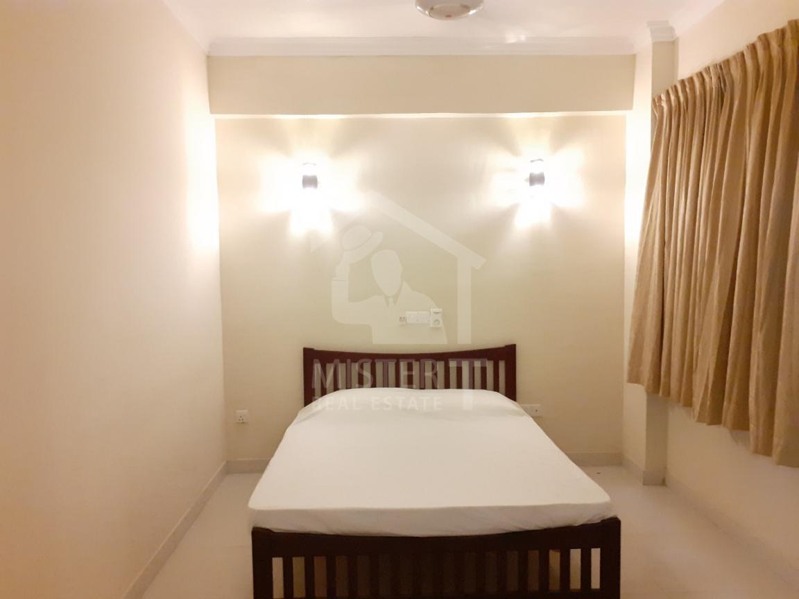 Apartment for rent in Colombo 03- image 4