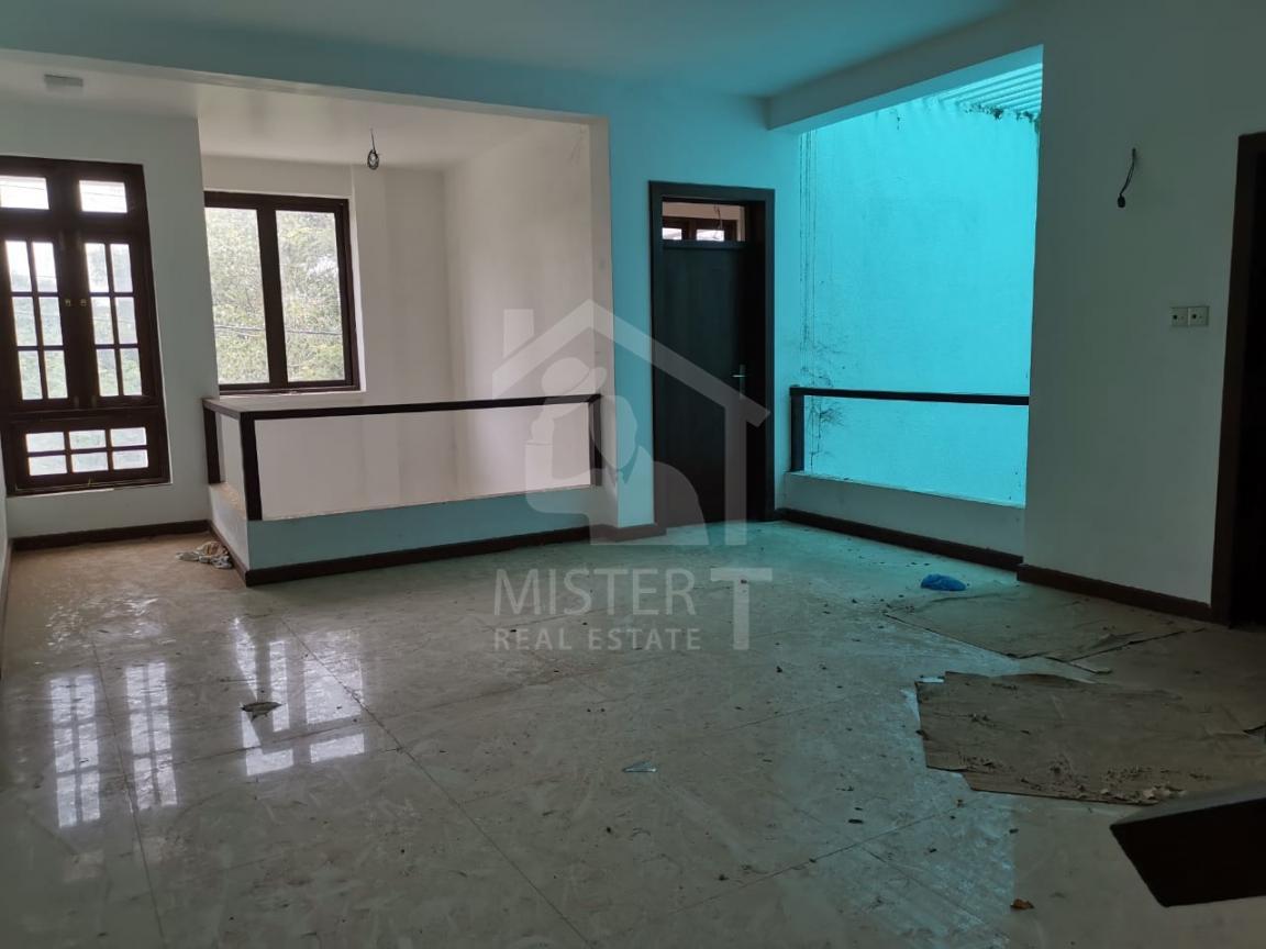 House for Rent in Colombo 05- image 4