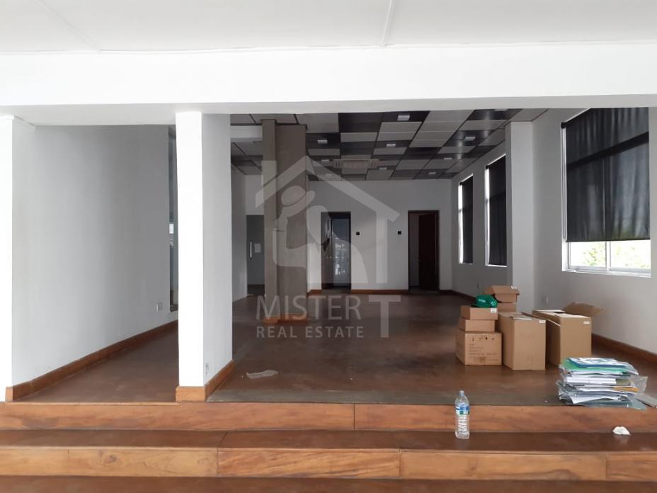 Commercial Property for Rent in Colombo 03- image 5