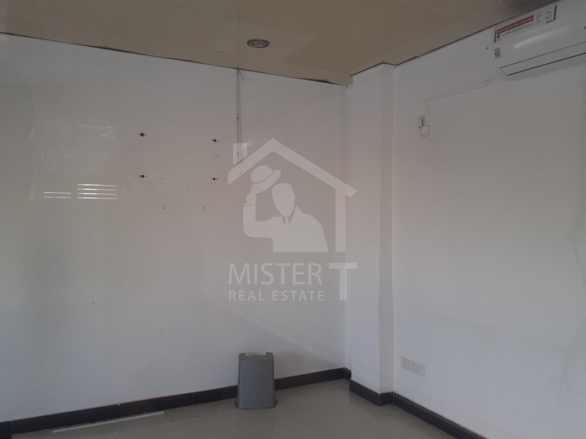 Commercial Property for Rent in Colombo 04- image 5