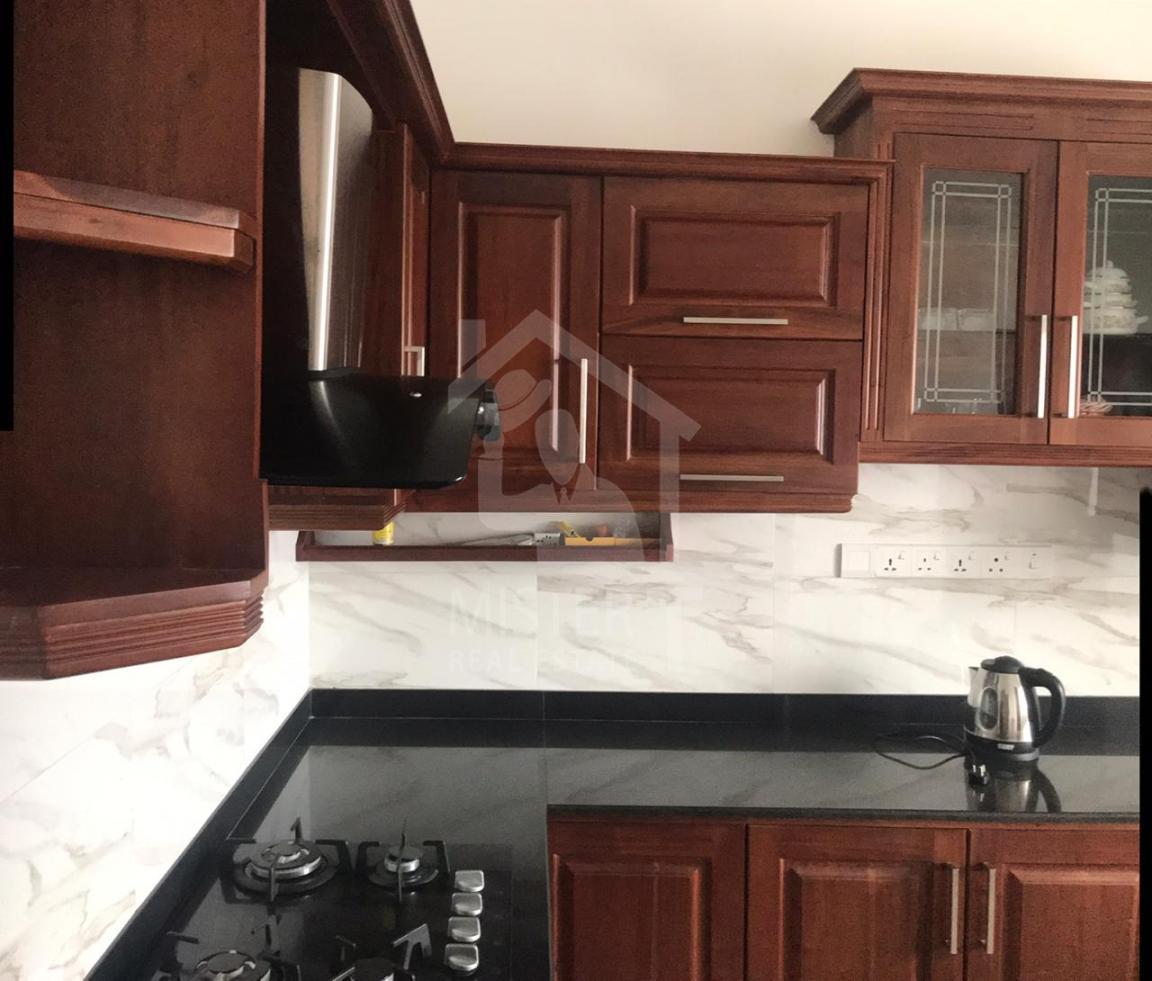 Apartment for Rent at Superior Homes- image 5