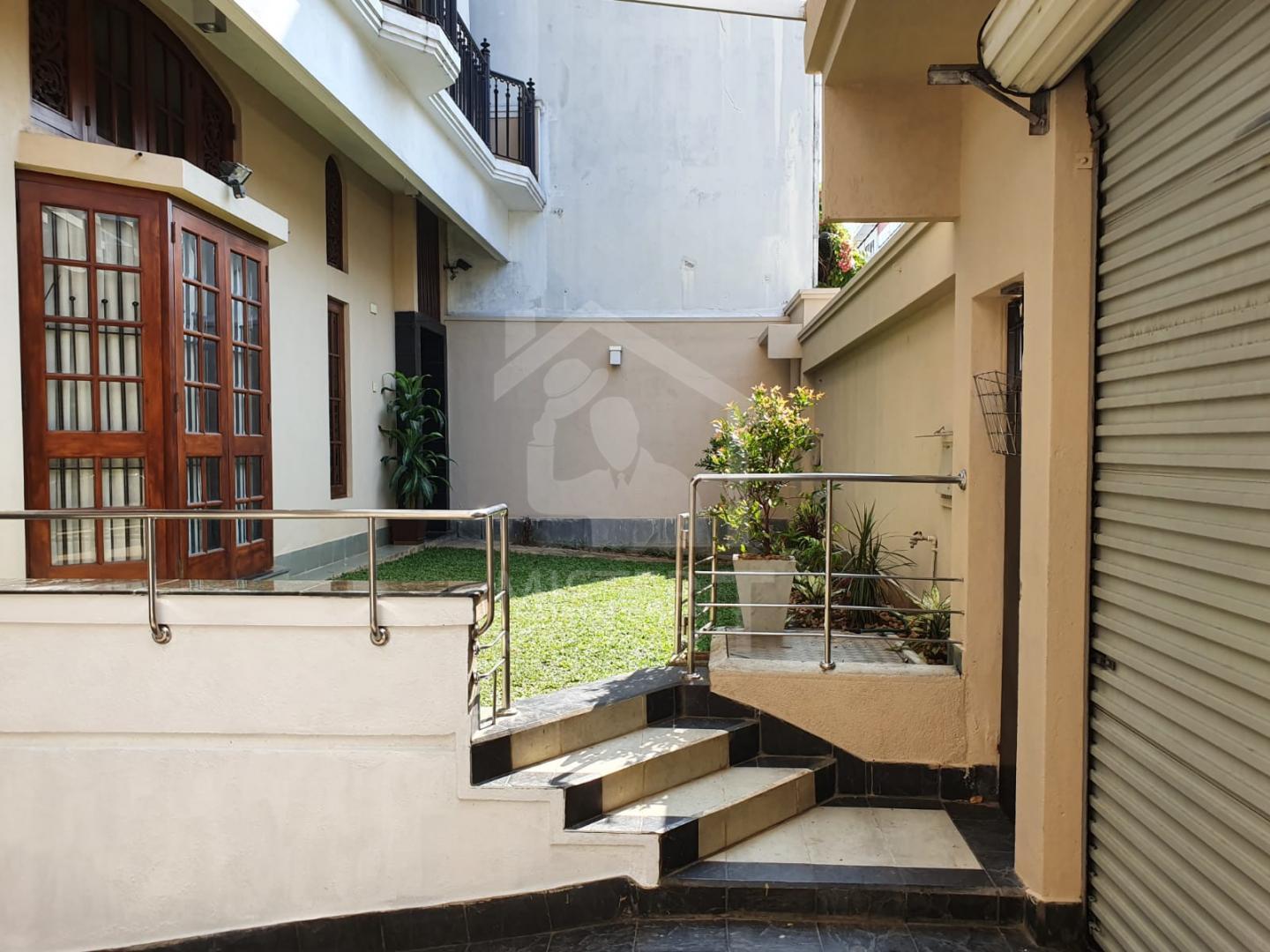House for Rent in Colombo 05- image 9